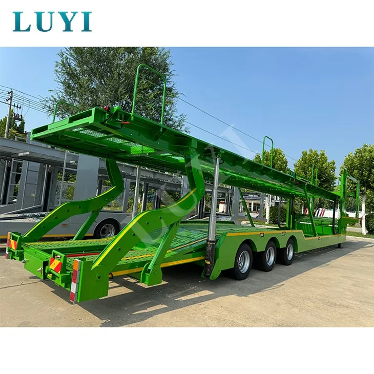 Remorcă transport auto cu 3 axe