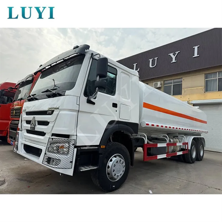 Camion cisternă de petrol Livrare benzină 4x2 6x4 8x4